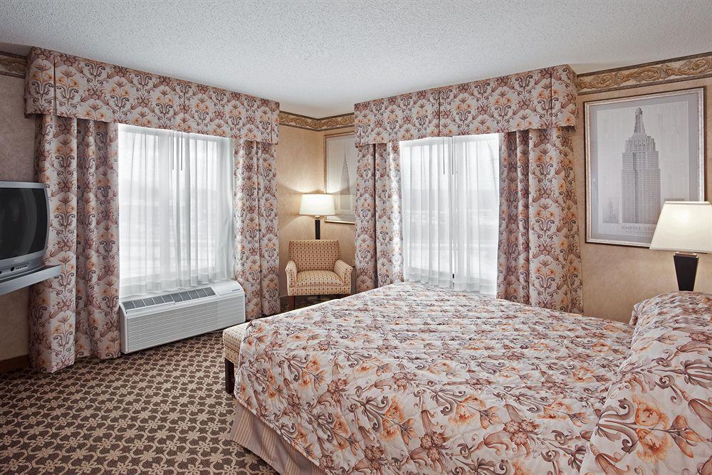 Holiday Inn Express & Suites - Sharon-Hermitage By Ihg West Middlesex Zimmer foto